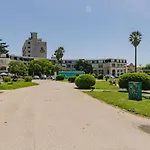 شقة Rent4rest Beachfront *
