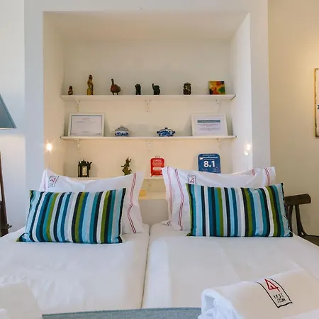 Rent4rest Beachfront Estoril