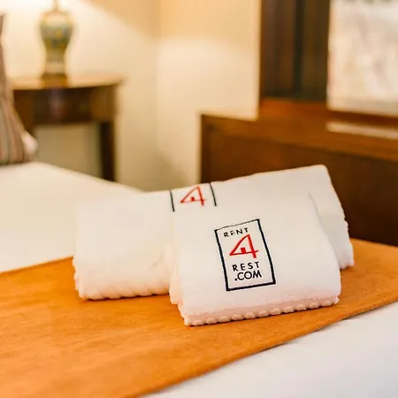 Rent4rest Beachfront 아파트