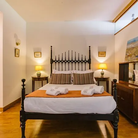 Rent4rest Beachfront Apartman Estoril