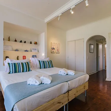 Rent4rest Beachfront Apartment