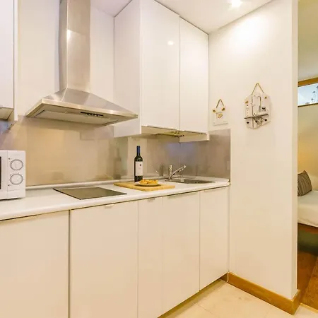 Rent4rest Beachfront Apartament Estoril