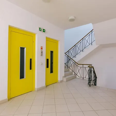 Apartment Rent4rest Beachfront Estoril