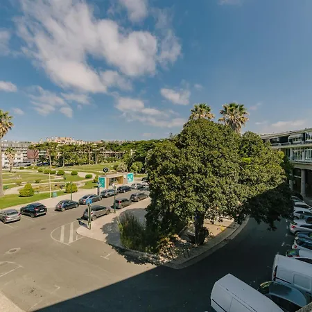 Rent4rest Beachfront *