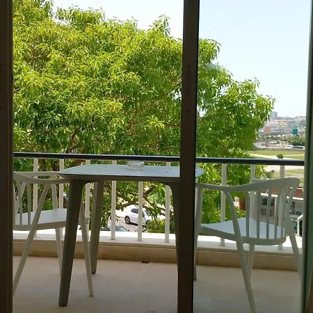Apartamento Rent4rest Beachfront