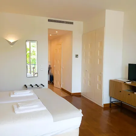 Rent4rest Beachfront