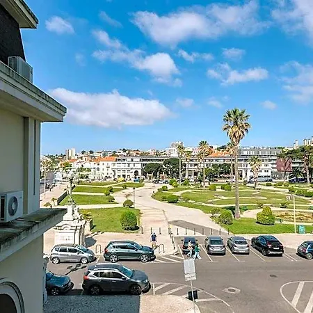 Rent4rest Beachfront 에수투릴