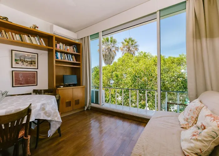 Rent4rest Beachfront エストリル