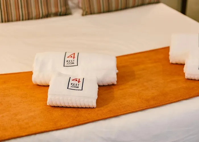 Rent4rest Beachfront アパート エストリル